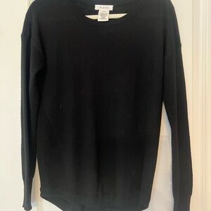 Black textured long sleeve tee